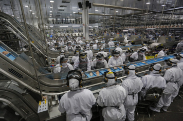 Mais de 2,8 mil vagas de emprego abertas no Paraná