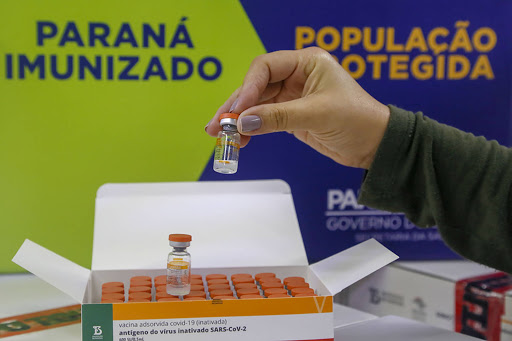 18ª Regional de Saúde recebe novo lote de vacinas AstraZeneca e Pfizer