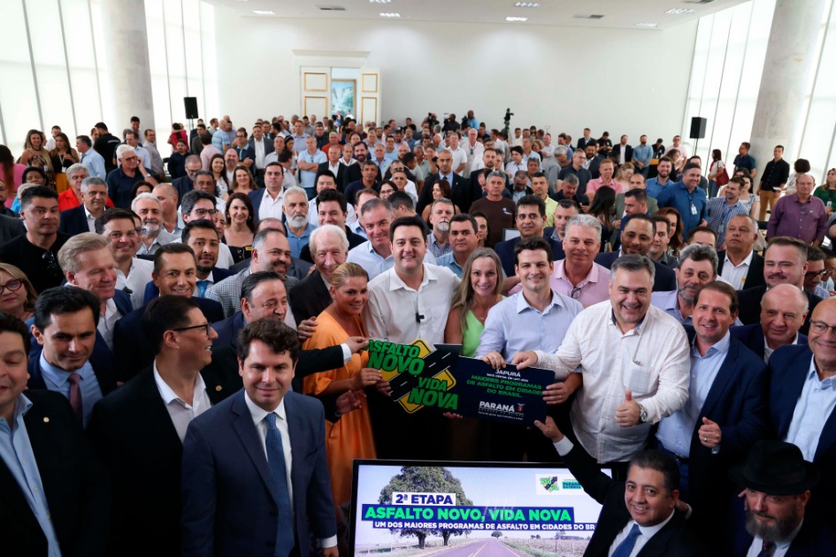 Cidades do Norte Pioneiro do Paraná participam do programa Asfalto Novo, Vida Nova
